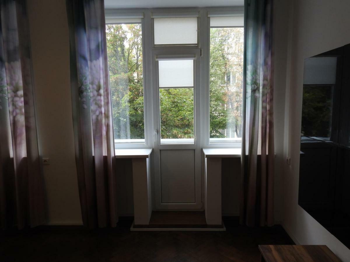Laisves Aleja Apartment Kaunas Ngoại thất bức ảnh