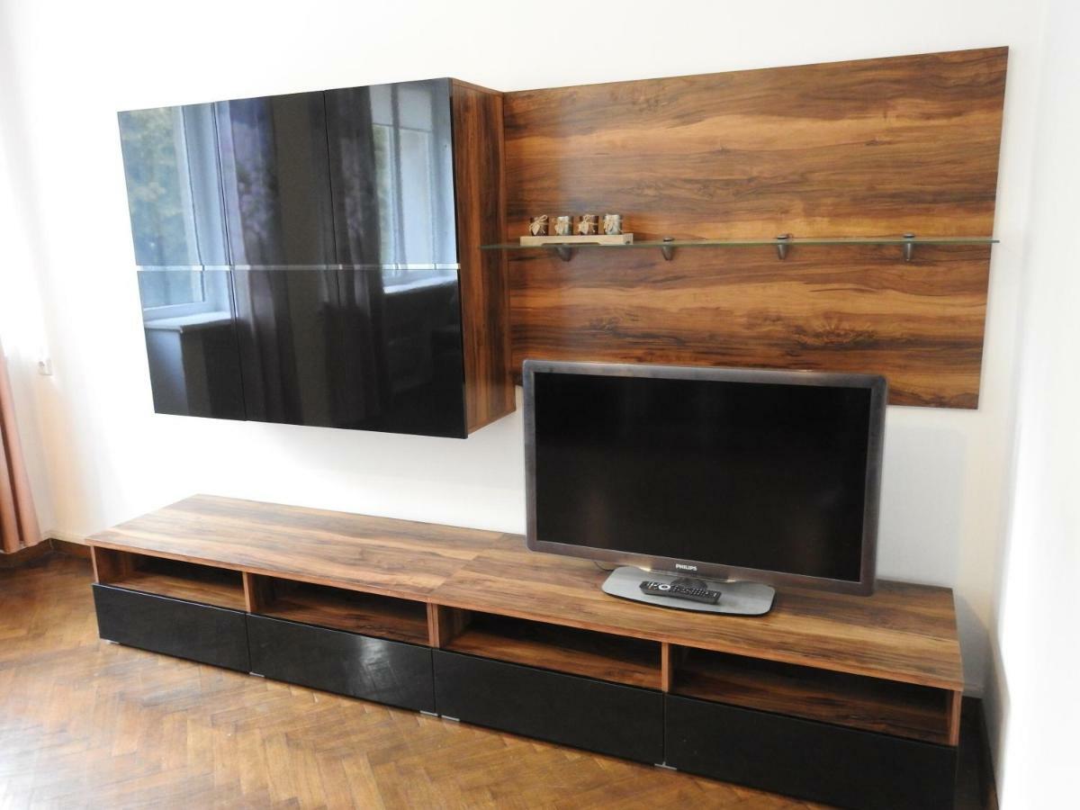 Laisves Aleja Apartment Kaunas Ngoại thất bức ảnh